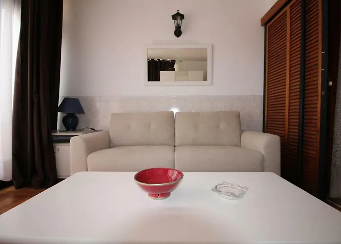 Hotel Atlantic View Con Jardin Privado *