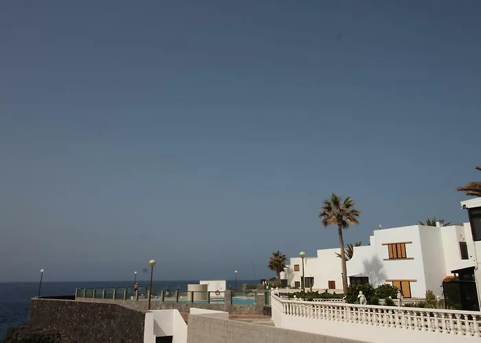 酒店 Atlantic View Con Jardin Privado 德尔锡伦西奥海岸