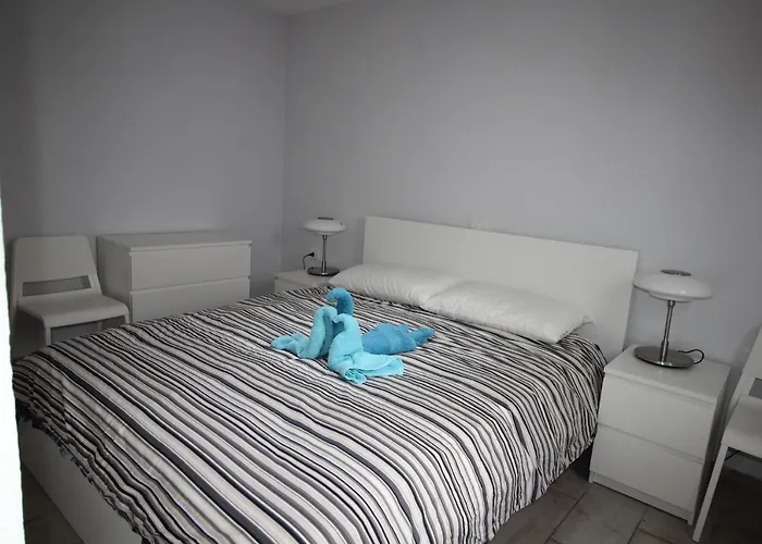 Hotel Atlantic View Con Jardin Privado *